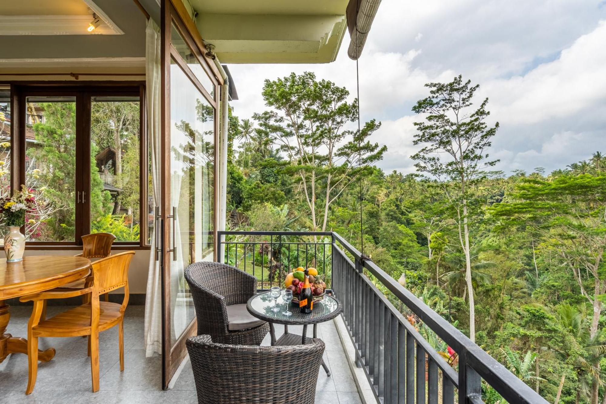 Tirta Asri Ubud Villa חדר תמונה