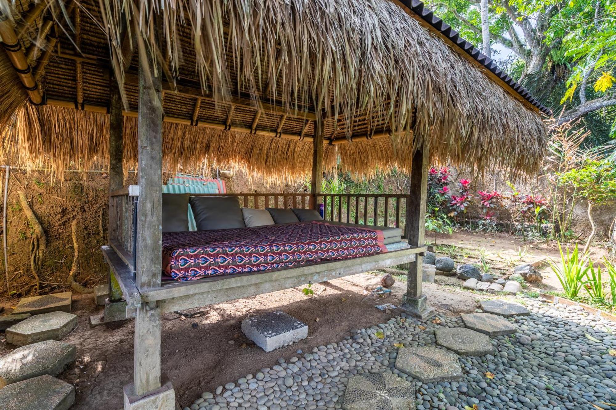 Tirta Asri Ubud Villa חדר תמונה