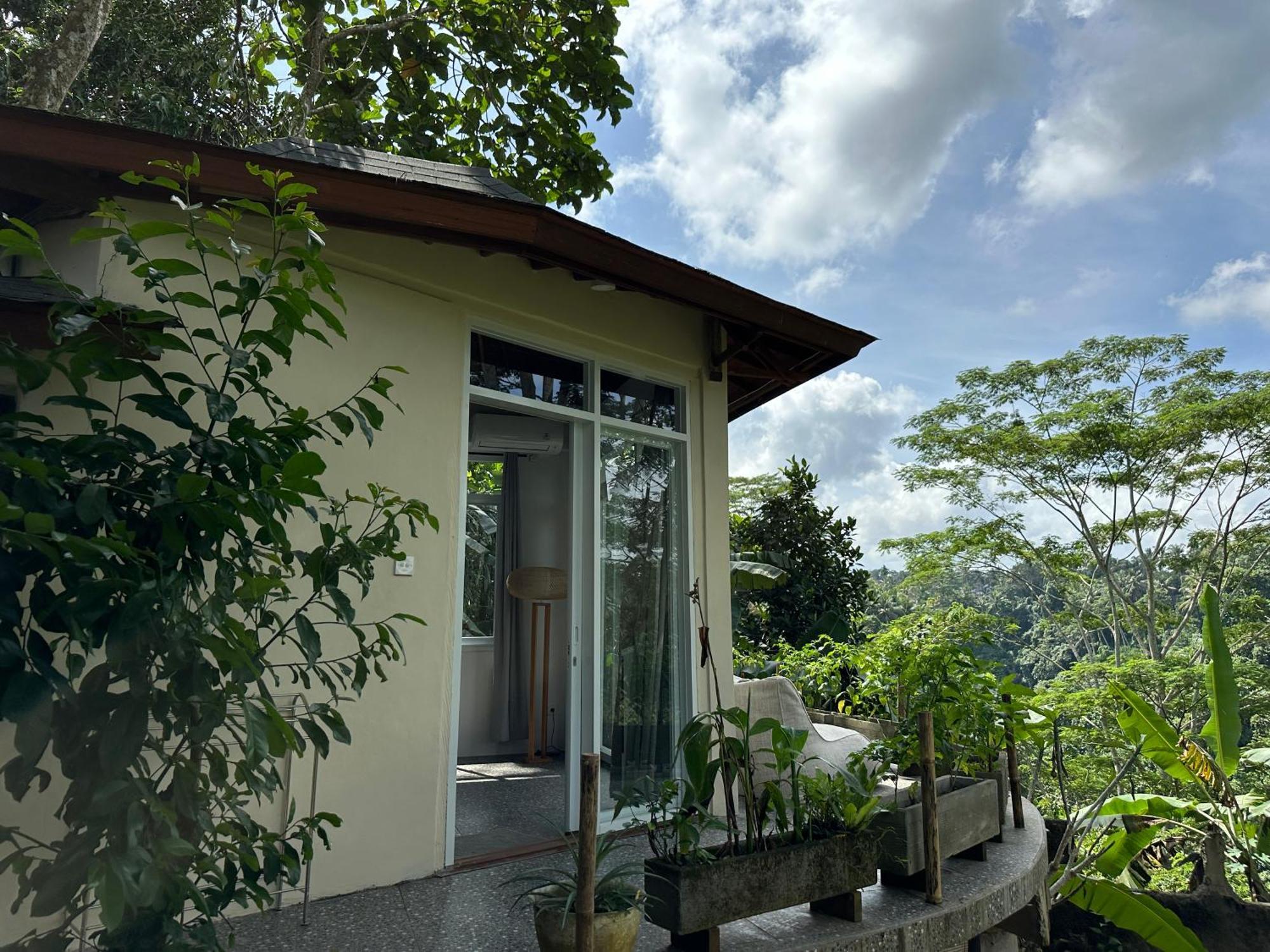 Tirta Asri Ubud Villa חדר תמונה