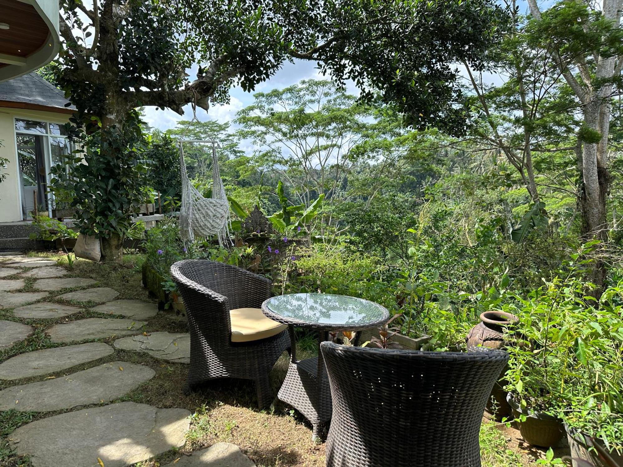 Tirta Asri Ubud Villa מראה חיצוני תמונה